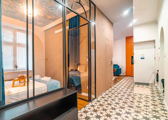 Bosacka - Location, Old Town Nearby - By Rentujemy